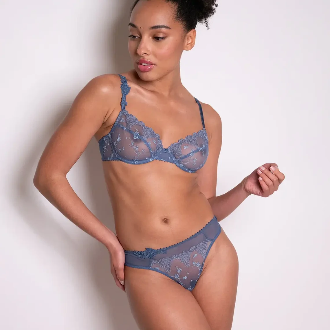 Passionata Soutien-gorge Balconnet à Armatures - Bleu 5 Passionata Soutien-gorge Balconnet à Armatures - Bleu – Image 3