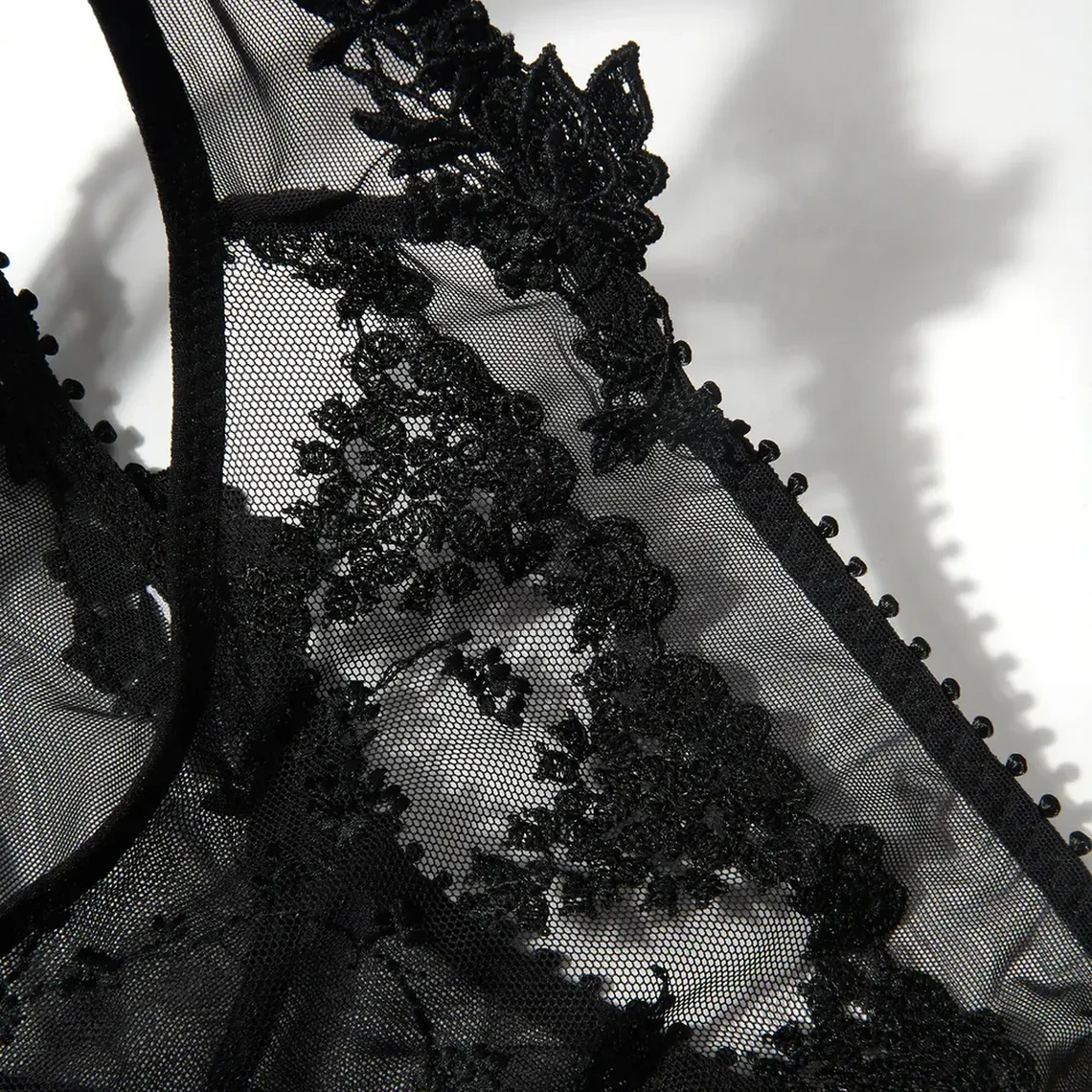 Passionata String En Tulle Brodé - Noir 5 Passionata String En Tulle Brodé - Noir – Image 3