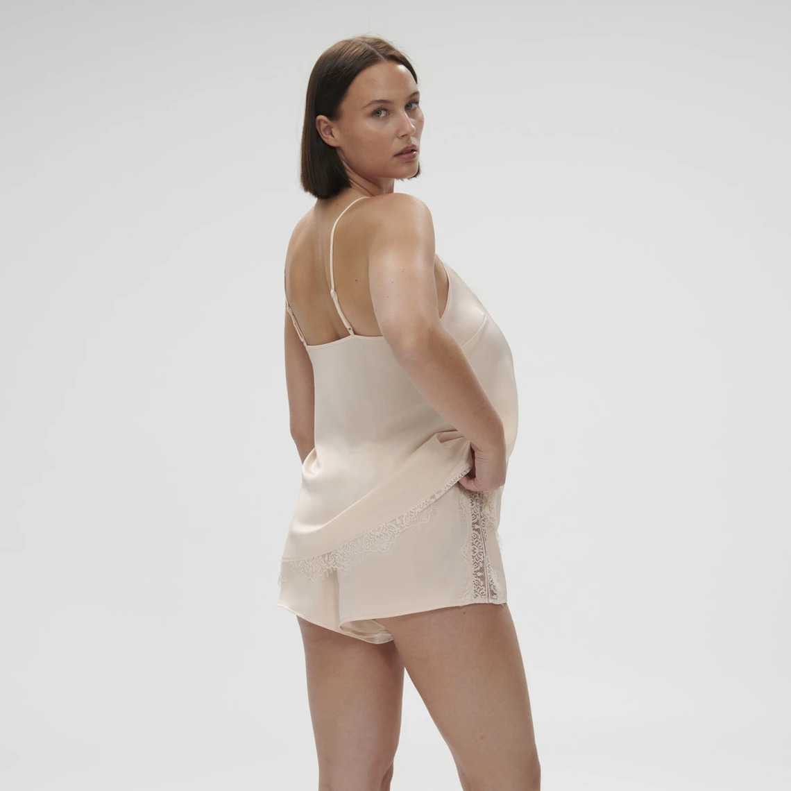 Simone Perele Ensemble Pyjama Satin Secrets 8 Simone Perele Ensemble Pyjama Satin Secrets – Image 6