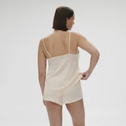 Simone Perele Ensemble Pyjama Satin Secrets 17 Simone Perele Ensemble Pyjama Satin Secrets -FITANCY Boutique 223h9003147 3562080 1140x1140