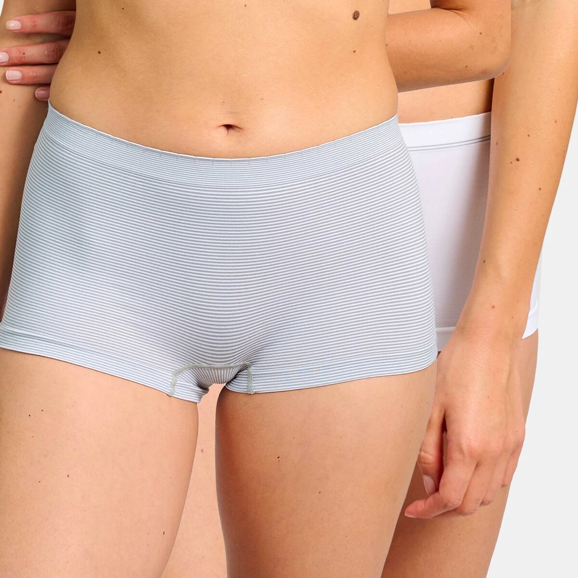 Billet Doux - Lot de 2 Shortys Ultra-Doux Blanc et Gris 3 Billet Doux - Lot de 2 Shortys Ultra-Doux Blanc et Gris