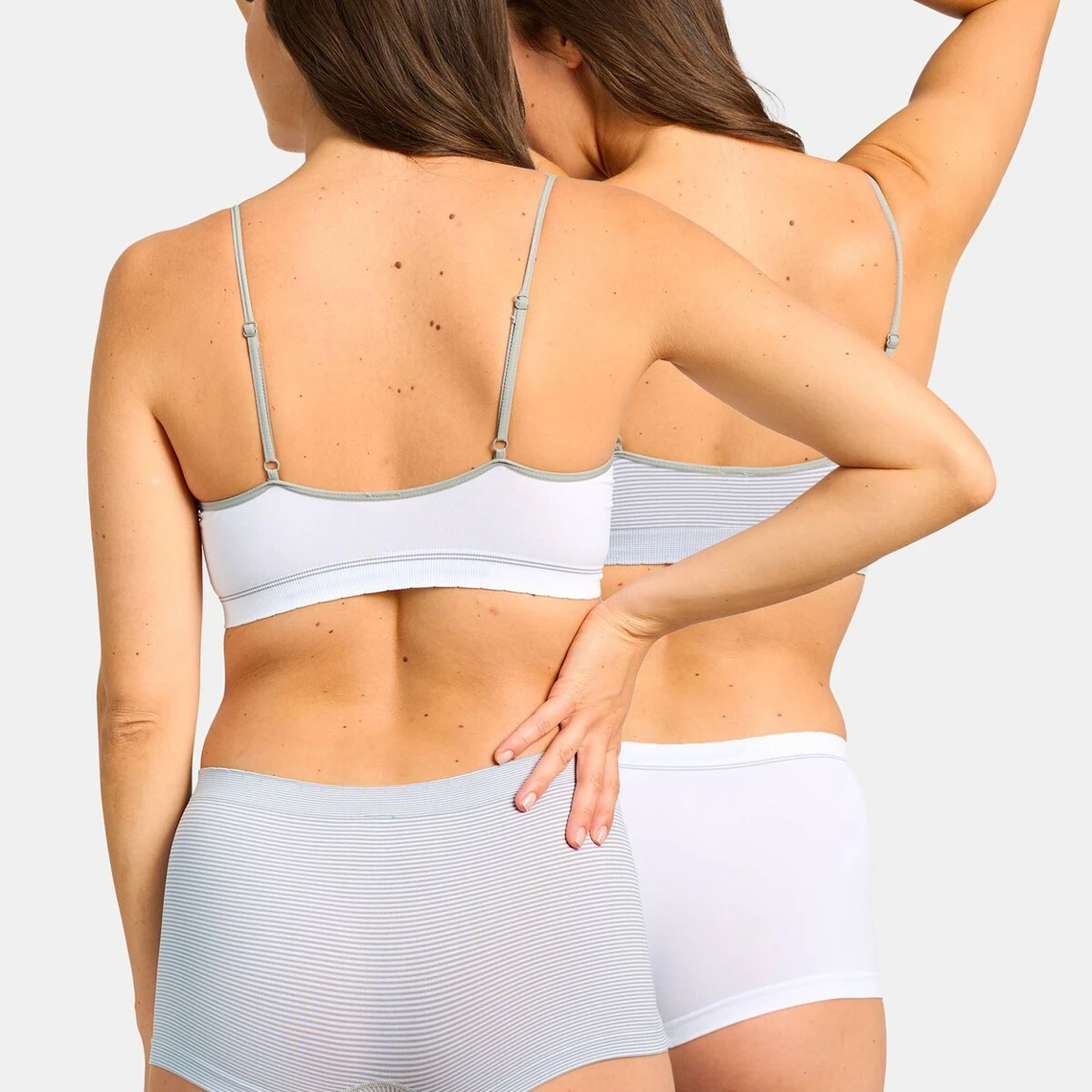 Billet Doux - Lot de 2 Shortys Ultra-Doux Blanc et Gris 7 Billet Doux - Lot de 2 Shortys Ultra-Doux Blanc et Gris – Image 5