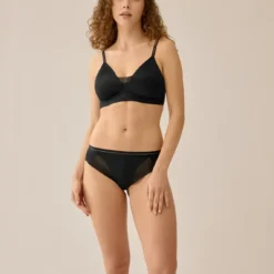 Naturana Soutien-gorge sans Armatures Noir avec Détails en Maille 13 Naturana Soutien-gorge sans Armatures Noir avec Détails en Maille -FITANCY Boutique 5758 400 5 3669803 6 6839ce2233f55 1140x1140