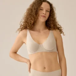 Naturana Soutien-gorge à Armatures Back Smoother – Beige Clair