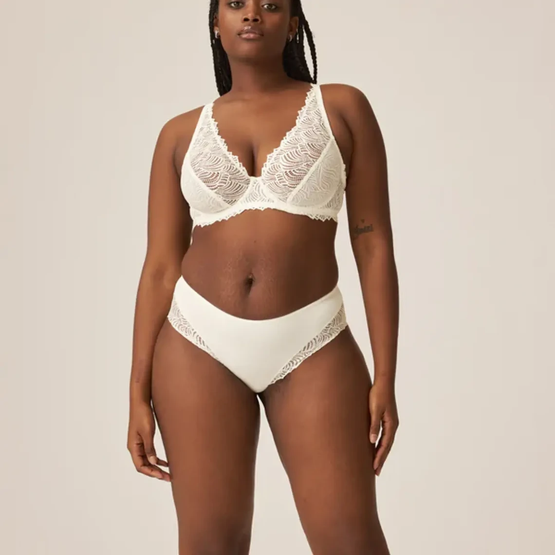 Naturana Soutien-gorge Emboîtant en Dentelle avec Armatures - Écru 7 Naturana Soutien-gorge Emboîtant en Dentelle avec Armatures - Écru – Image 5