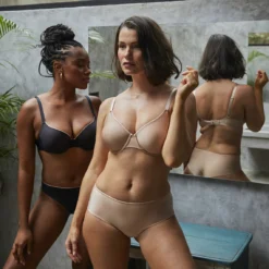 Tanga Microfibre Invisible Noir 15 Tanga Microfibre Invisible Noir -FITANCY Boutique aj27unseen21 3426594 7 1140x1140