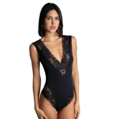 Passionata Body Décolleté en Dentelle - Noir -FITANCY Boutique body nina noir 3681023 7992969 69 1140x1140