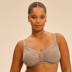 Simone Perele Soutien-gorge Sans-armatures Structuré - Grège -FITANCY Boutique cropped 1738836398 simone perele sans armature structure grege 3664769 3 67a395f865ebf 1140x1140