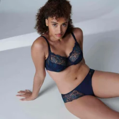 Simone Perele Culotte Classique - Bleue Simone Pérèle 11 Simone Perele Culotte Classique - Bleue Simone Pérèle -FITANCY Boutique culotte classique bleu 3405566 5 1140x1140