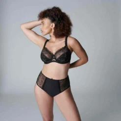 Simone Perele Culotte Taille Haute - Noire Simone Pérèle 11 Simone Perele Culotte Taille Haute - Noire Simone Pérèle -FITANCY Boutique culotte classique noir 3405600 5 1140x1140