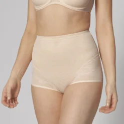 Triumph Culotte Haute Galbante 11 Triumph Culotte Haute Galbante -FITANCY Boutique culotte haute galbante nude 3167330 3 1140x1140