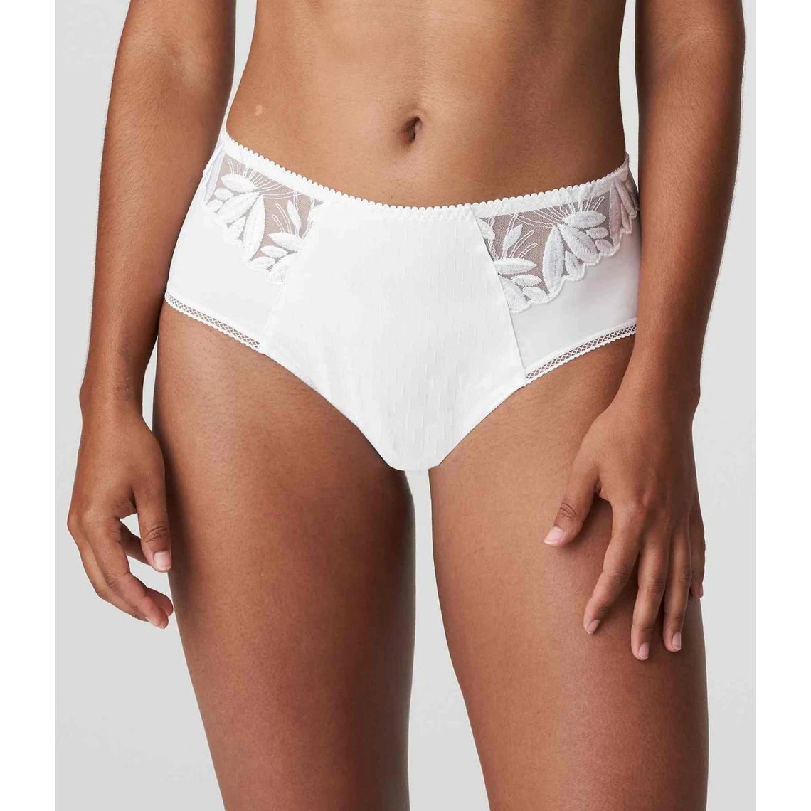 Prima Donna Orlando - Culotte Taille Haute Blanche en Broderie Raffinée 3 Prima Donna Orlando - Culotte Taille Haute Blanche en Broderie Raffinée
