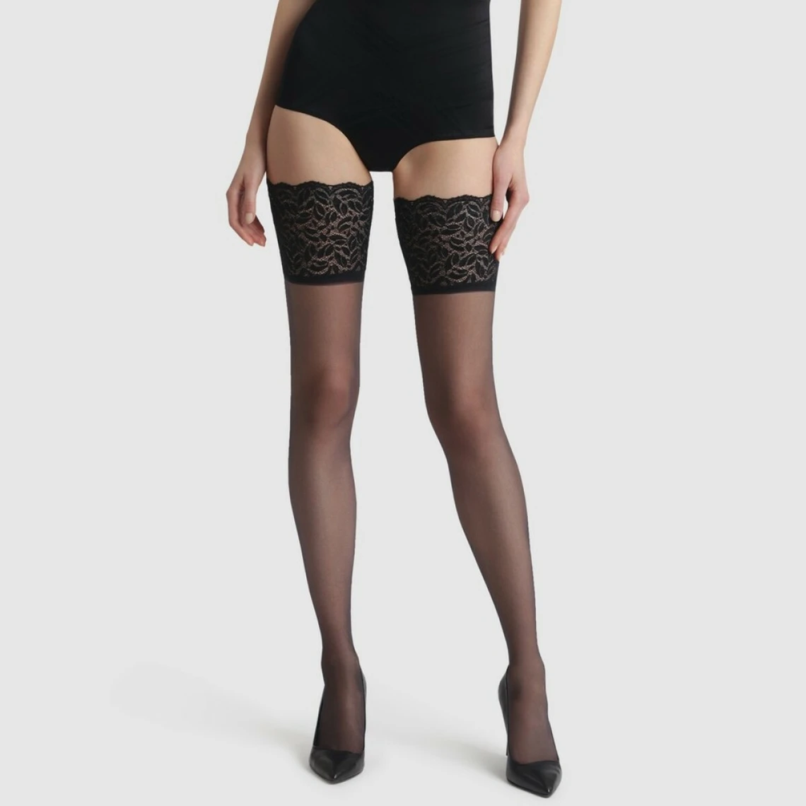 Bas Auto-fixants Voile 15D Dim Up Admiration - Noir 3 Bas Auto-fixants Voile 15D Dim Up Admiration - Noir