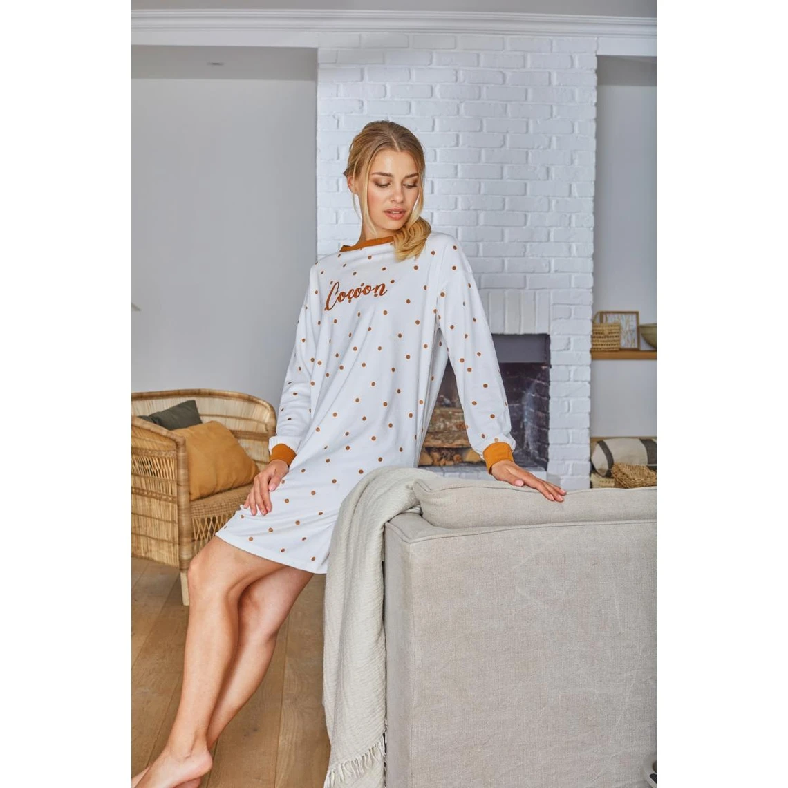 Chemise De Nuit Blanc Cassé 4 Chemise De Nuit Blanc Cassé – Image 2