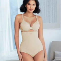 Culotte Taille Haute Gainante Contrôle Extra Ferme Miraclesuit CROSS CONTROL Nude -FITANCY Boutique miraclesuit culotte taille haute gainante controle extra ferme 309387 5 664def997c67e 1140x1140