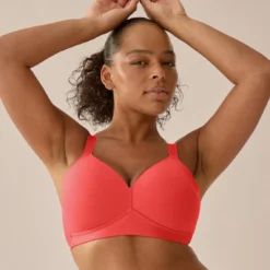Naturana Soutien-gorge Souple Avec Effet Lissant Latéral - Rouge Cayenne