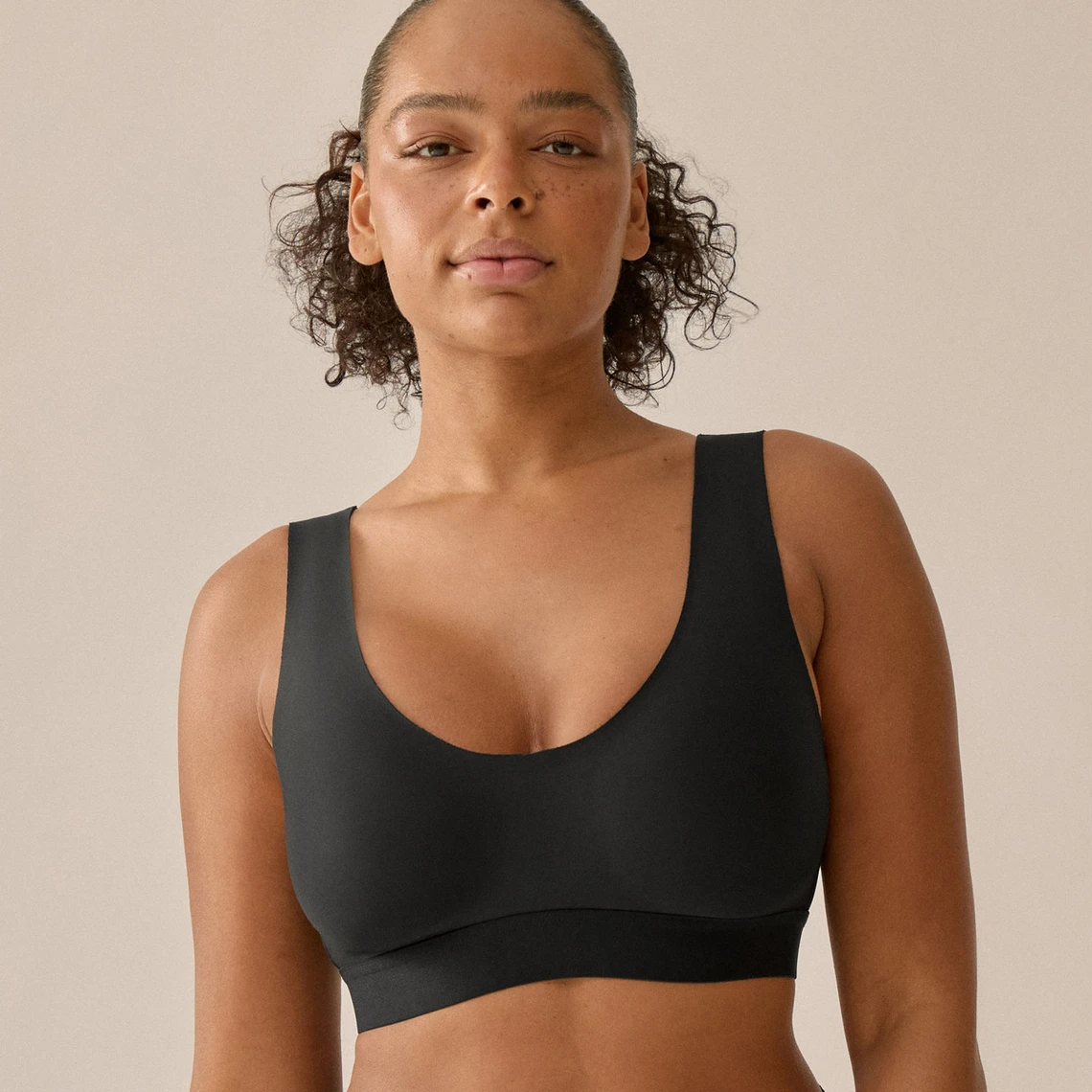 Naturana Brassière Sans Armatures Souple – Noir 3 Naturana Brassière Sans Armatures Souple – Noir