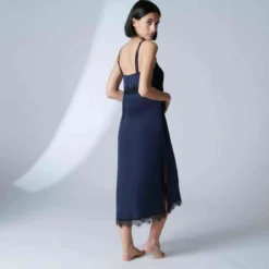 Simone Perele Nuisette Longue - Bleue Simone Pérèle 10 Simone Perele Nuisette Longue - Bleue Simone Pérèle -FITANCY Boutique nuisette longue bleu 3405584 4 1140x1140