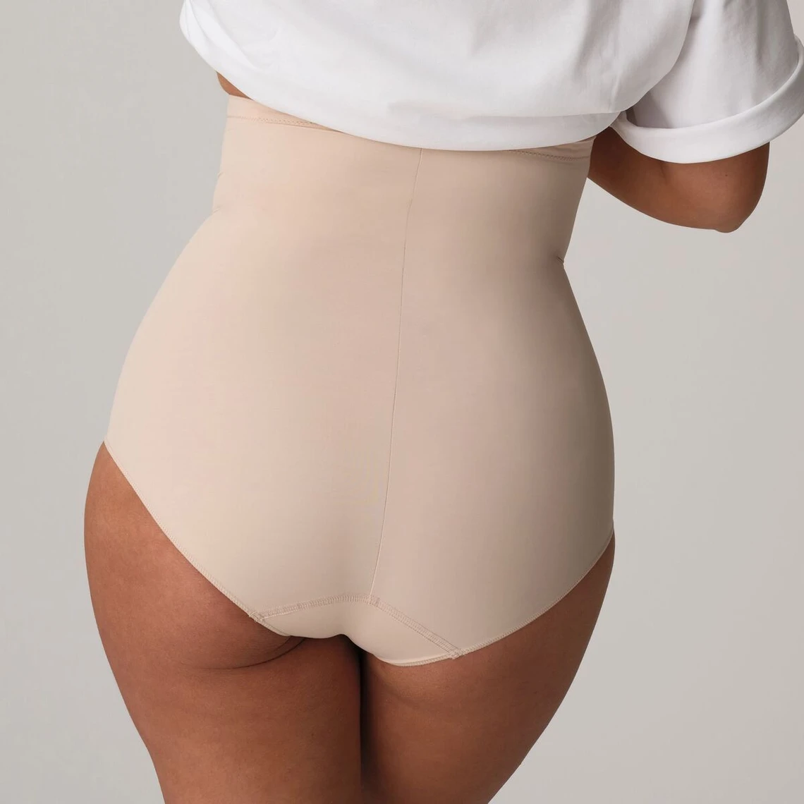 Prima Donna Perle : Slip Taille Haute Gainant Invisible 4 Prima Donna Perle : Slip Taille Haute Gainant Invisible – Image 2