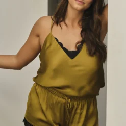 Ensemble Pyjama Sans Complexe Shiny - Caraco et Pantalon Vert -FITANCY Boutique sans complexe caraco 3592429 4 667855f3c20fc 1140x1140