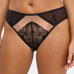 Sans Complexe - Slip Deva Noir en Broderie et Tulle 13 Sans Complexe - Slip Deva Noir en Broderie et Tulle -FITANCY Boutique sans complexe slip 3668139 4 686a58787b2a7 1140x1140