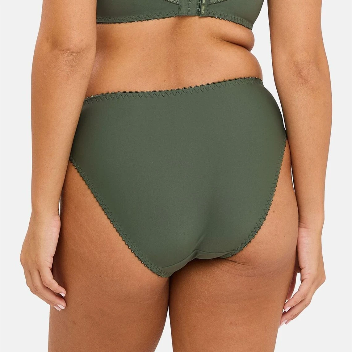 Sans Complexe Arum Slip en Dentelle - Vert Thym 4 Sans Complexe Arum Slip en Dentelle - Vert Thym – Image 2