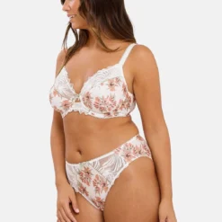 Soutien-gorge Emboîtant Oriane Bouquets Blanc Et Vert 20 Soutien-gorge Emboîtant Oriane Bouquets Blanc Et Vert -FITANCY Boutique sans complexe soutien gorge emboitant a armatures 3668095 10 686811d2dbaaf 1140x1140