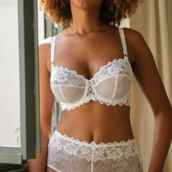 Soutien-gorge Emboîtant Armatures En Dentelle - Blanc 12 Soutien-gorge Emboîtant Armatures En Dentelle - Blanc -FITANCY Boutique sans complexe soutien gorge emboitant armatures 3352954 11 66c5ac1d04c86 1140x1140