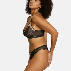 Tanga Dentelle Noir - Serena -FITANCY Boutique sans complexe tanga dentelle noir serena 3500464 6 1140x1140