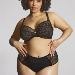 Sculptresse Sophia - Soutien-gorge Emboîtant Dentelle Noir -FITANCY Boutique sculptresse soutien gorge emboitant black sophia 3648539 67cb345ca0670 1140x1140