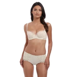 Shorty Wacoal LACE ESSENTIEL Cream Powder -FITANCY Boutique shorty beige 300389 4 1140x1140