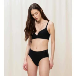 Shorty - Noir Triumph -FITANCY Boutique shorty noir 3405074 4 1140x1140