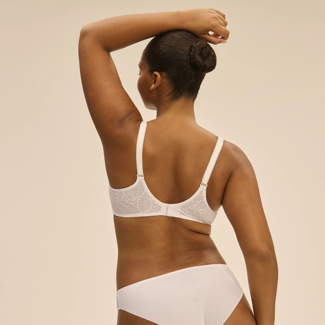 Simone Perele Soutien-gorge Avec Armatures Moulé Décolleté Plongeant - Blanc 5 Simone Perele Soutien-gorge Avec Armatures Moulé Décolleté Plongeant - Blanc – Image 3