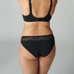Simone Perele CARESSE Culotte - Noir -FITANCY Boutique simone perele caresse culotte noir 3665551 3 67af3a9a49b04 1140x1140