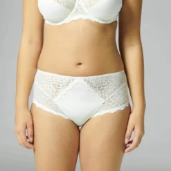 Simone Perele CARESSE Culotte Taille Haute - Naturel 13 Simone Perele CARESSE Culotte Taille Haute - Naturel -FITANCY Boutique simone perele culotte 3665533 5 67ae17a6e16ce 1140x1140
