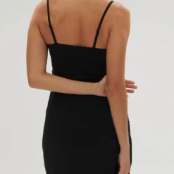 Simone Perele Fond De Robe - Noir -FITANCY Boutique simone perele fond de robe noir 3665333 67add00b3172a 1140x1140