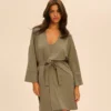 Simone Perele Kimono Vert Argile 1 Simone Perele Kimono Vert Argile -FITANCY Boutique simone perele kimono 3664693 2 67f38c2b2d033 1140x1140