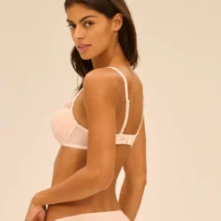 Simone Perele Soutien-gorge Push-up Décolleté Plongeant Rose -FITANCY Boutique simone perele push up rose 3664697 2 67a389c5e7463 1140x1140