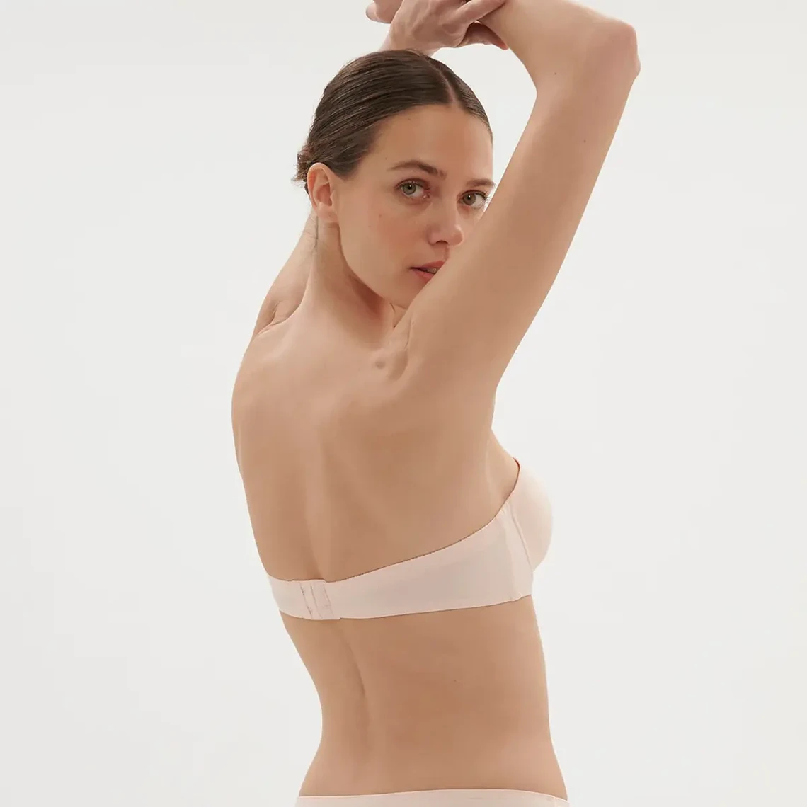 Simone Perele Soutien-gorge Sans-bretelles - Poudre 6 Simone Perele Soutien-gorge Sans-bretelles - Poudre – Image 4