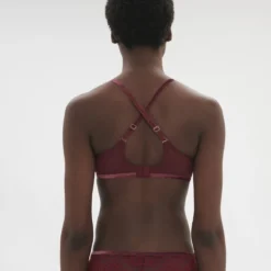 Simone Perele Soutien-gorge Emboitant Décolleté Plongeant Rouge -FITANCY Boutique simone perele sgaa decollete plongeant 3596815 6683be3953f3f 1140x1140