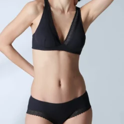 Simone Perele Shorty - Noir 15 Simone Perele Shorty - Noir -FITANCY Boutique simone perele shorty 3665455 67ae2a183ece0 1140x1140