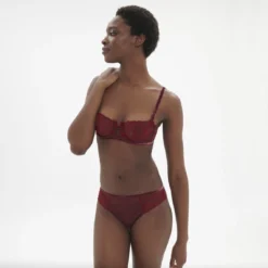 Simone Perele Slip évolutif - Rouge Spinelle 9 Simone Perele Slip évolutif - Rouge Spinelle -FITANCY Boutique simone perele slip evolutif 3596821 2 6681a331bd8b3 1140x1140