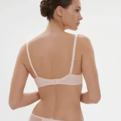 Simone Perele Soutien-gorge Décolleté Plongeant Armatures Poudre 8 Simone Perele Soutien-gorge Décolleté Plongeant Armatures Poudre -FITANCY Boutique simone perele soutien gorge armatures decollete plongeant 259255 11 66e46029ef363 1140x1140