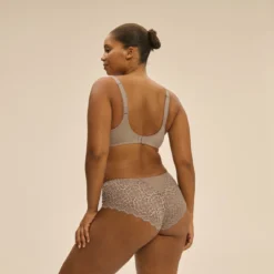 Simone Perele Soutien-Gorge Emboitant Caresse avec Armatures - Grège 11 Simone Perele Soutien-Gorge Emboitant Caresse avec Armatures - Grège -FITANCY Boutique simone perele soutien gorge avec armature moule rigide grege 3664771 12 67a47679d1c98 1140x1140