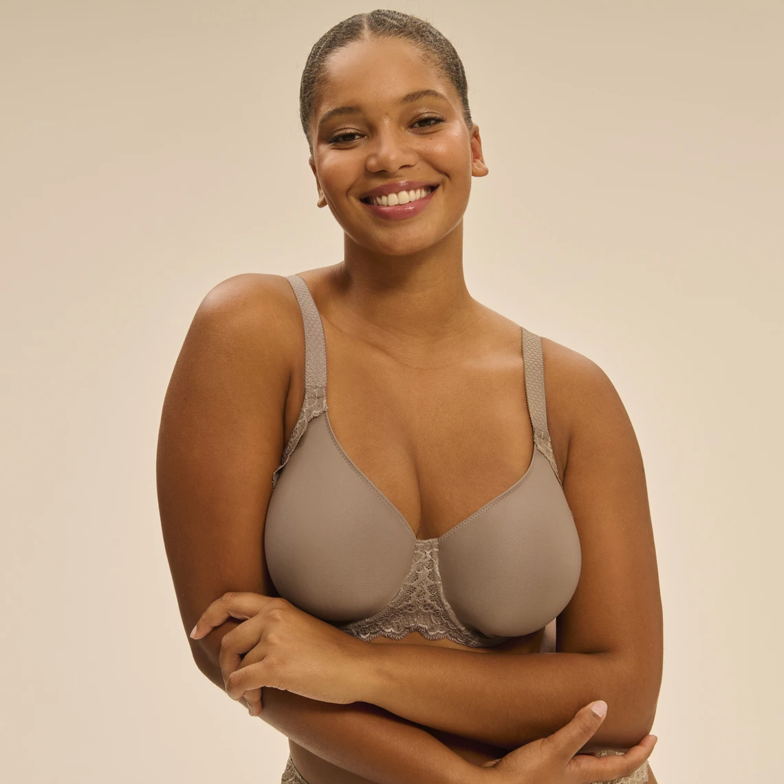 Simone Perele Soutien-Gorge Emboitant Caresse avec Armatures - Grège 4 Simone Perele Soutien-Gorge Emboitant Caresse avec Armatures - Grège – Image 2