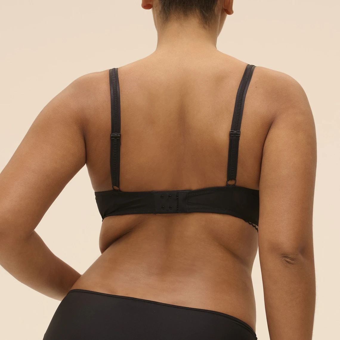 Simone Perele Soutien-gorge Corbeille - Light Tatoo 6 Simone Perele Soutien-gorge Corbeille - Light Tatoo – Image 4