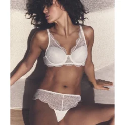 Simone Perele Soutien-gorge Décolleté Carré En Spacer 3D - Naturel 26 Simone Perele Soutien-gorge Décolleté Carré En Spacer 3D - Naturel -FITANCY Boutique simone perele soutien gorge decollete carre en spacer 3d naturel 3665465 12 67b448cb22ccf 1140x1140