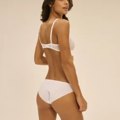 Simone Perele Soutien-gorge Sans-armatures Structuré Blanc -FITANCY Boutique simone perele soutien gorge sans armatures structure blanc 3664779 4 67a379af014ed 1140x1140