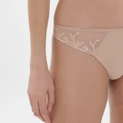 Simone Perele String - Peau Rosée 15 Simone Perele String - Peau Rosée -FITANCY Boutique simone perele string peau rosee 3665491 6 67af150e64014 1140x1140