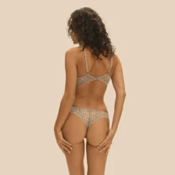 Simone Perele Tanga Grège -FITANCY Boutique simone perele tanga grege caresse 3664775 5 67a36ae2179b5 1140x1140